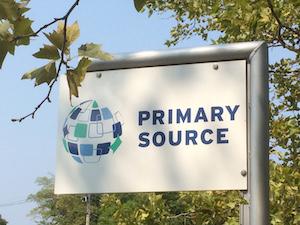 primarysource's tweet image. Local friends: come welcome new school yr at our Fall Reception TH 5-7pm bit.ly/1Jyr7Fx #teachers #globaled