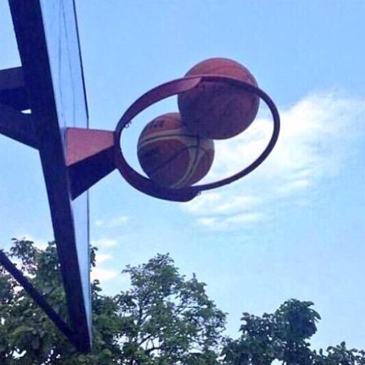 MeninistTweet's tweet photo. When she says "go deeper" but you're already balls deep http://t.co/c46LEj9XmH