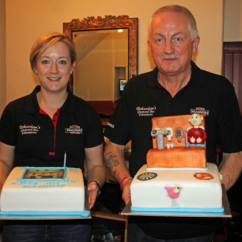 Watch: Champagne corks pop as Tobermore pub marks 104 years in business midulstermail.co.uk/what-s-on/arts…