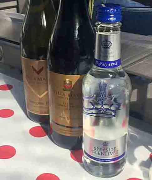 garyjberry's tweet photo. Had such a fab time during my flight today @EventsinSkyUK and was great to meet @speyside_water &amp; @CountryandTown!! http://t.co/DcHekyIiyL