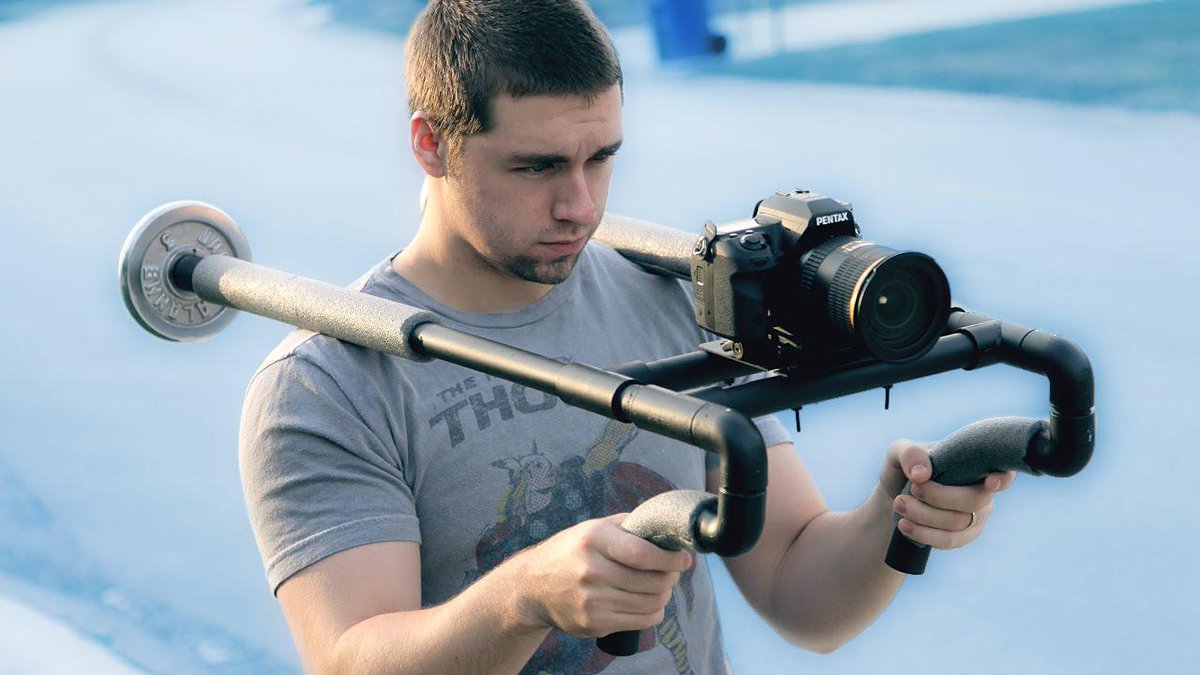 HamsterMSc's tweet photo. #imagestabilisation #shouldermount #videodslr $25 DIY Dual Shoulder Mount http://t.co/x60aEB7moK http://t.co/qi4jDsc2mq