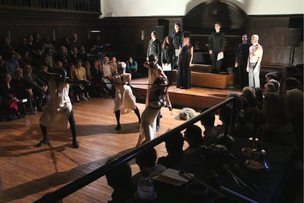 JeromeCombes's tweet photo. Pièce de théâtre Ur de @albassamarticle hier soir à @ColumbiaGCEuro  @ReidHall_CU pour festival des ecrivains @FDEDM http://t.co/hOhCdpFx6x