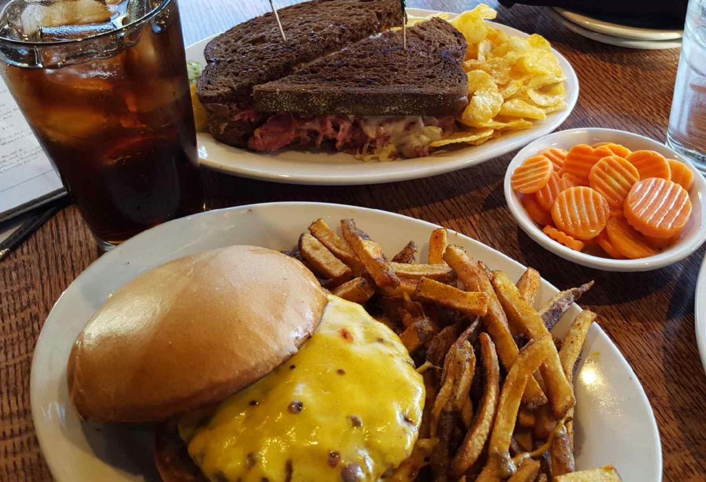 Order one entree and get the second for 1/2 off between 11am - 3pm Monday - Friday.
bit.ly/CeltsCHDL