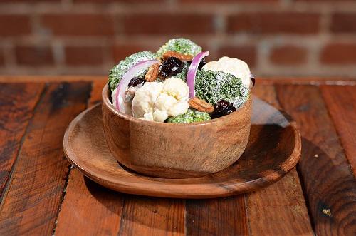 tableKY's tweet image. New menu item! A broccoli-cauliflower salad with dried cranberries &amp;amp; toasted pecans. bit.ly/1Eyyfze #Fall2001