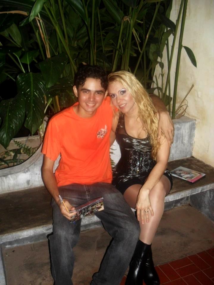 PabloMDeLima's tweet photo. #balancogeral Pablo Matias e Joelma da Banda Calypso http://t.co/IqSUU4YDIa