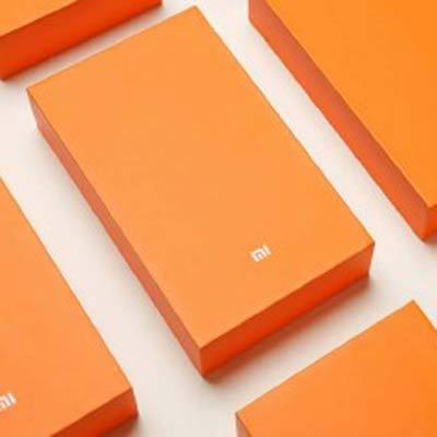 Xiaomi Mi5 Ditenagai Snapdragon 820 &amp; RAM 4 GB de.tk/6LGGfX via <a href="/detikinet/">detikinet</a>