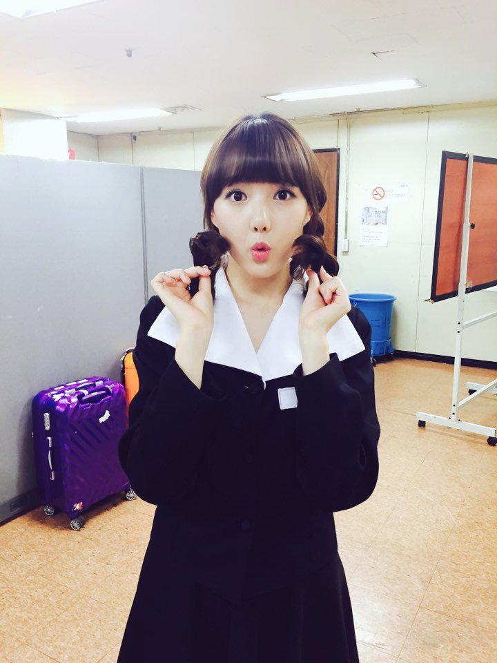 GFRDofficial's tweet photo. #여자친구 #GFRIEND 여친이들 나오는 추석특집방송 즐겁게들 보셨나요? 아쉬워 하고 계실 팬 여러분들 위해 사진 몇장 더 보내드려요♡ 남은 연휴 즐겁게 마무리 하세요!^^ http://t.co/IG4oOjoiby