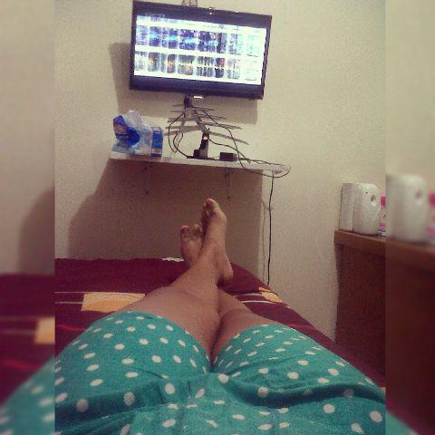 amel_endut's tweet photo. Tonight diem aja dehh di apartemen ( •̯͡.•̯͡), http://t.co/RRaFOAQTvV
