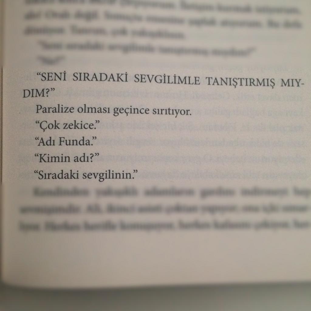 siktirgitliask's tweet photo. Bir tanisma bicimi olarak Siktirgitli Aşklar 😁 http://t.co/vEC48agvR5