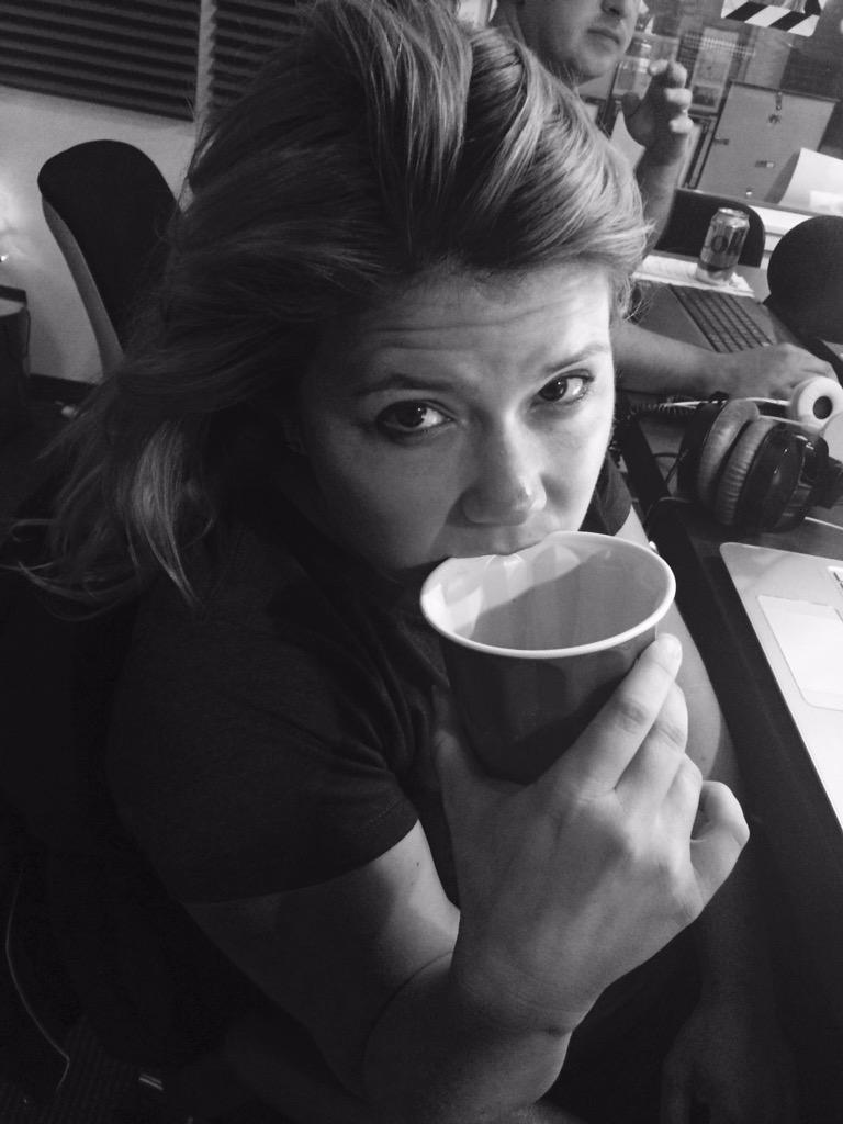NikkiWZPL's tweet photo. This is not a drill. @HelperToni needs a cheeseburger... BAD. Can anyone help us?? #SaveToni http://t.co/U5ojRUktZd
