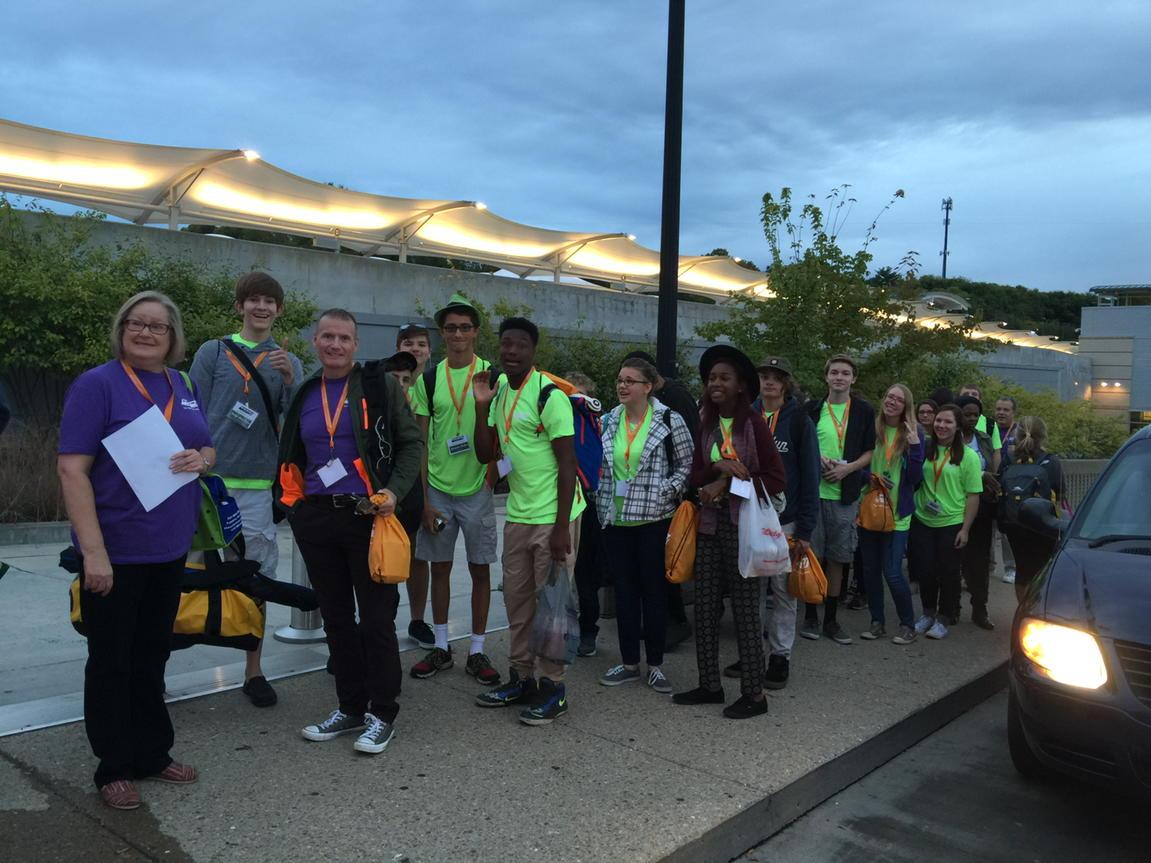 UTKCTR's tweet photo. We have some excited high schoolers from Fulton and L&N ready to board the Megabus to MARTA! #FTA #GAMTTEP http://t.co/tswr6RqLI9