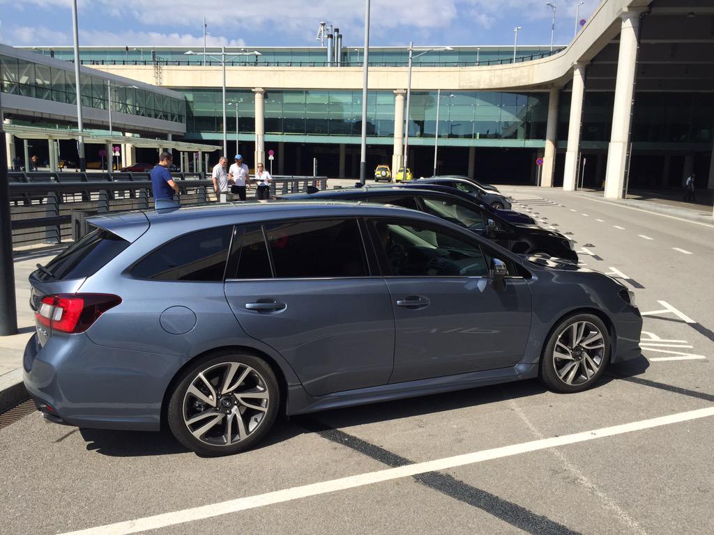 roykleijwegt's tweet photo. Tijdens #dieselgate gaat het testen gewoon door. Zo lanceert #Subaru deze Levorg als concurrent voor bijv. Mazda6 http://t.co/XTmPTe7N72