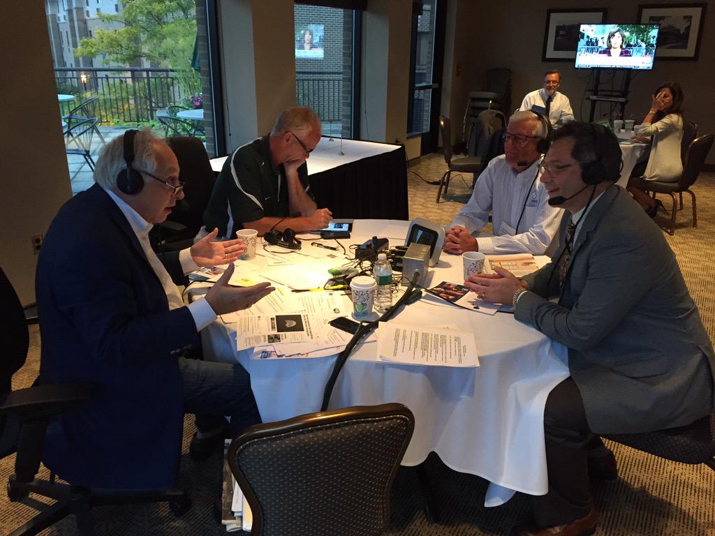 WJRExploresMI's tweet photo. @GreaterLansing Jack Schripsema and @MSUHenryCenter Jeff Magnuson join the @PaulWJR Show live from #MACVBEdConference http://t.co/pA2NXRLSHc