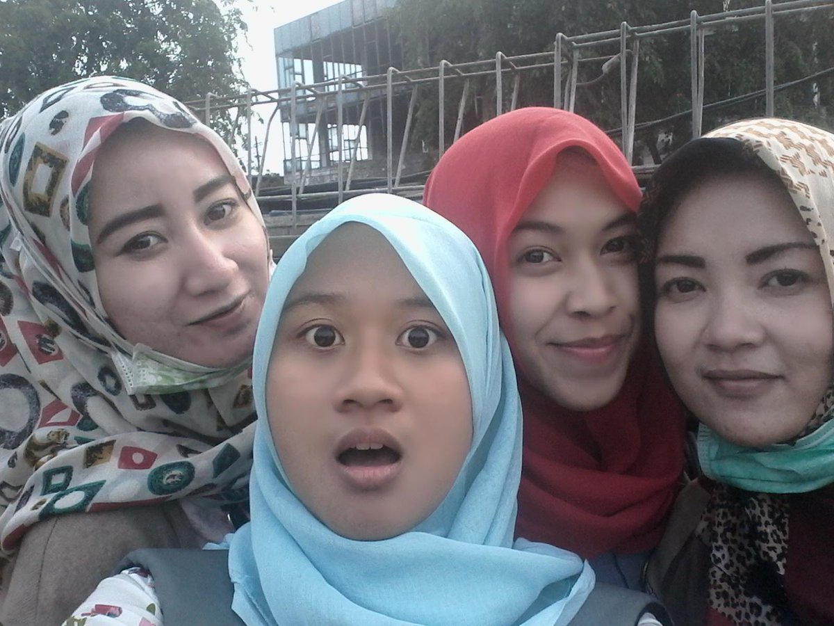 nengfaris's tweet photo. http://t.co/kNRhQqcA9b
