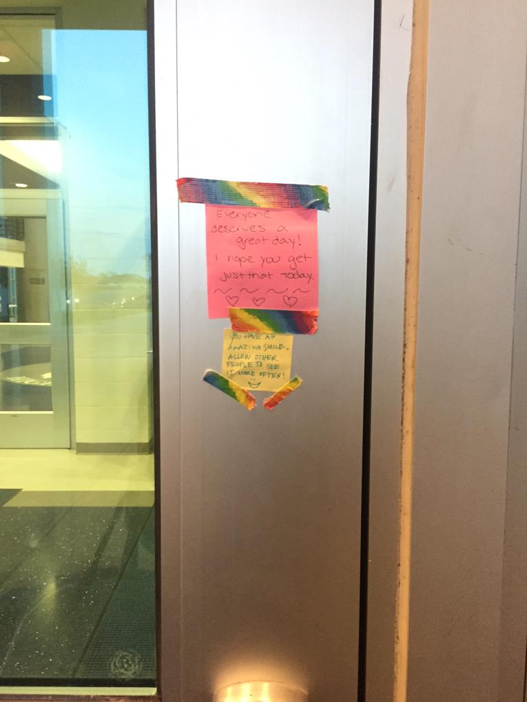 CarthageStuco's tweet photo. Whoever wrote this awesome notes outside of the schools front doors you rock! Keep on encouraging others😊👍☺️ http://t.co/soLNPg3zIS