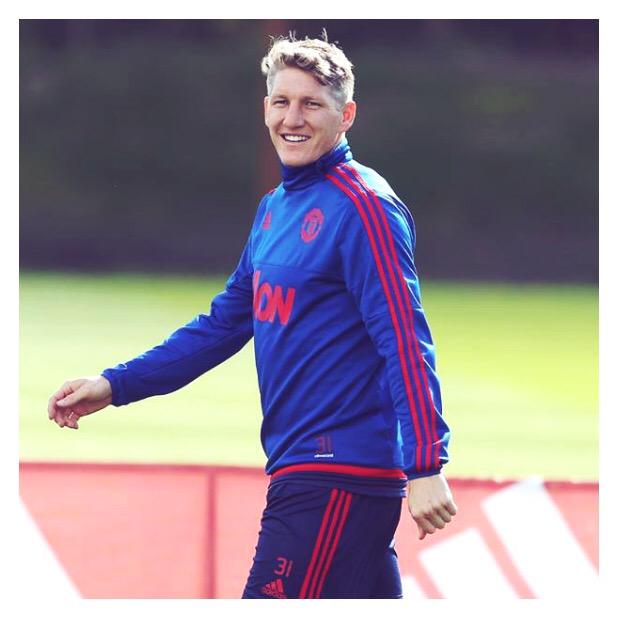 BSchweinsteiger tweet picture