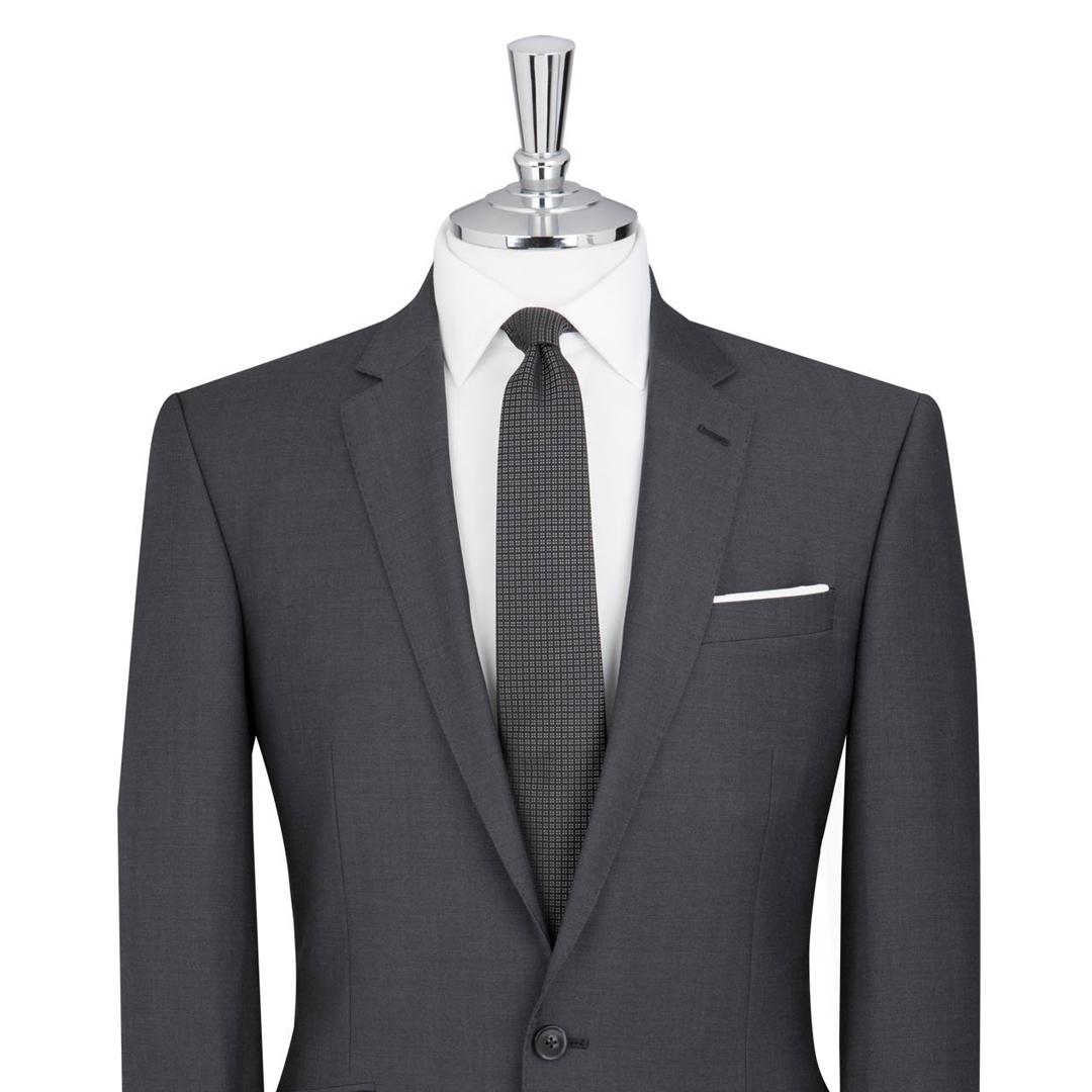 TMLewin's tweet photo. Here's your #SuitOfTheWeek: The Thomas Charcoal #Mohair Blend 1-Button Slim Fit #Suit: http://t.co/1kHnxvmwPt http://t.co/W2prHiBA4I