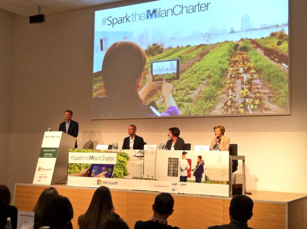 Expo2015Milano tweet picture