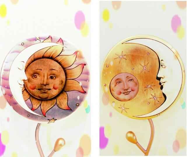 DanberEmanuela's tweet photo. La Nostra #eclissidiluna #danberstyle 2015 @DanberEmanuela sedia SOLE LUNA #BACIOVENTO #argento #baciovittoria #ORO http://t.co/8GzzDREkob