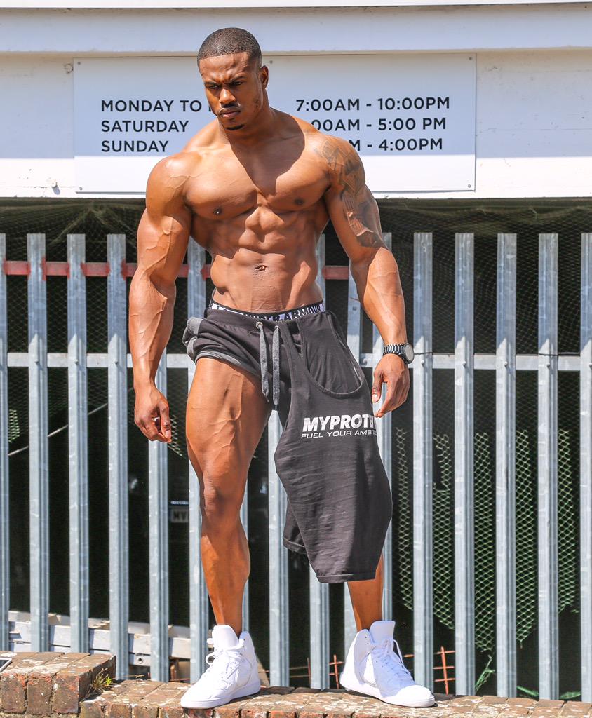 Simeon Panda On Twitter Head Over To Http T Co Qgf53lifgg 12 Discount On All Myprotein Clothing Training Accessories Supplements Http T Co Yoscjehpld