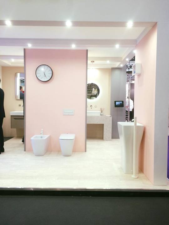 AkivaProjects's tweet photo. 100% Design Exhibition 2015
#contemporary #bathroom #sink #toilet #tap #pink #stylish
#InteriorDesign #StJamesDesign http://t.co/pq1JjNObpT