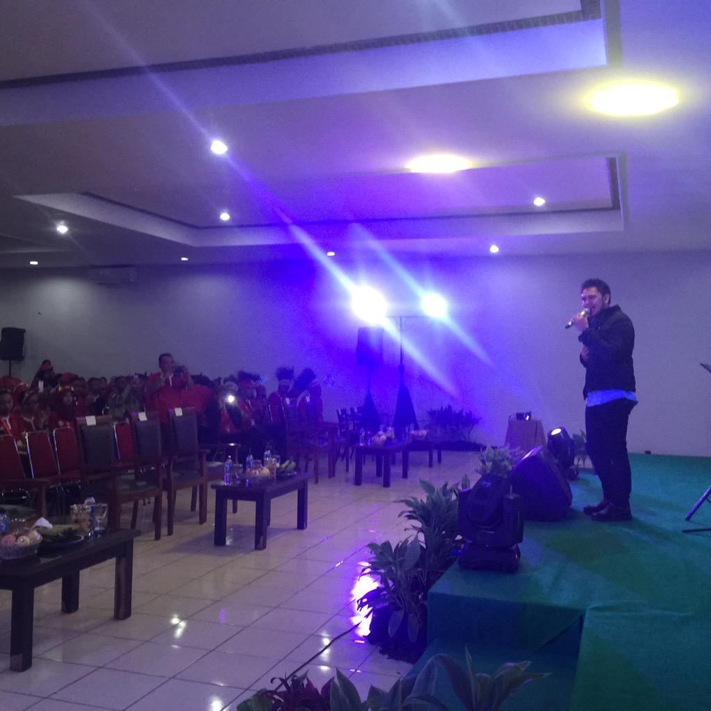 christellgo's tweet photo. Jambore dan ajang kreatifitas GenRe 😊 @GenReBkkbN http://t.co/yxkUE6dTsG