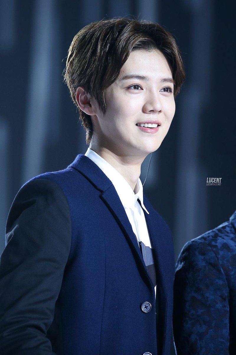 150925 #LuhanFirstMiniCon #LUHAN My sunshine~ cfile23.uf.tistory.com/image/22088D34…
cfile8.uf.tistory.com/image/257FEA34…
cfile22.uf.tistory.com/image/24159A34…