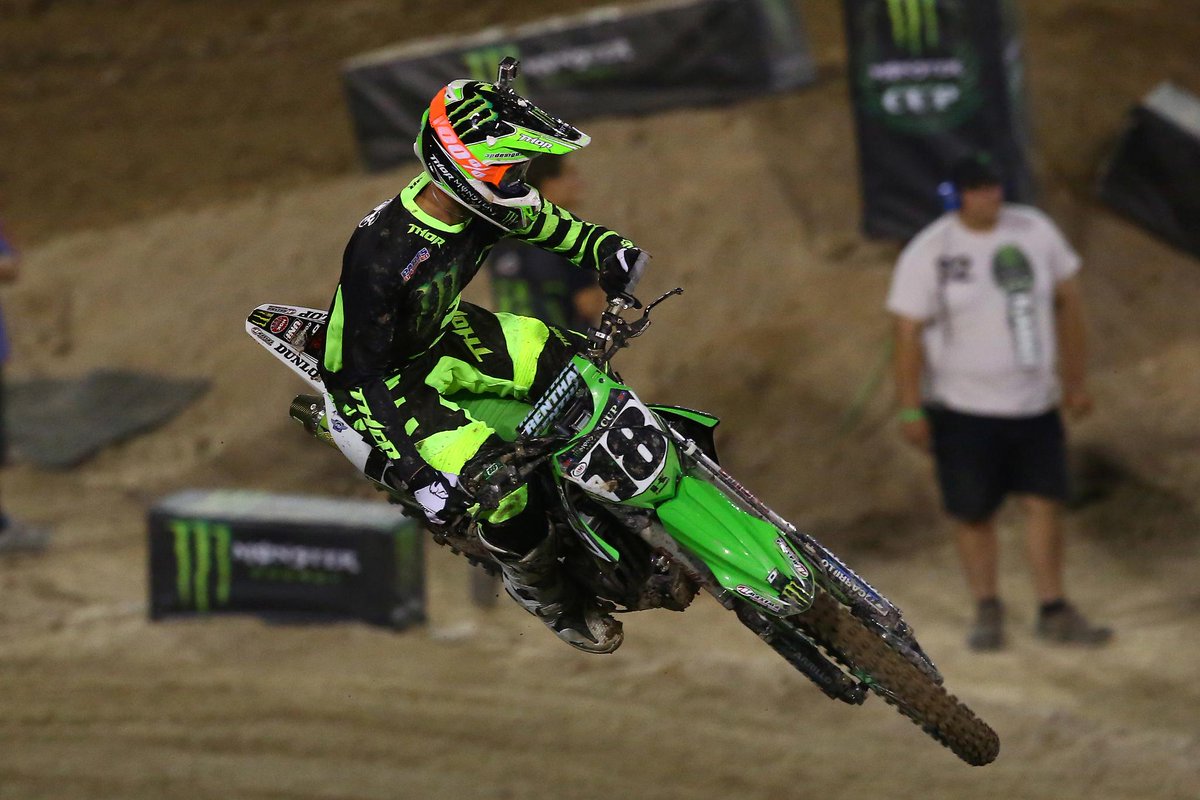 VegasMECup's tweet photo. Only 18 days until @VegasMECup! @DaviMillsaps is the defending champion can he do it again on Oct 17th? #MEConFS2 http://t.co/fleMVBBAC8