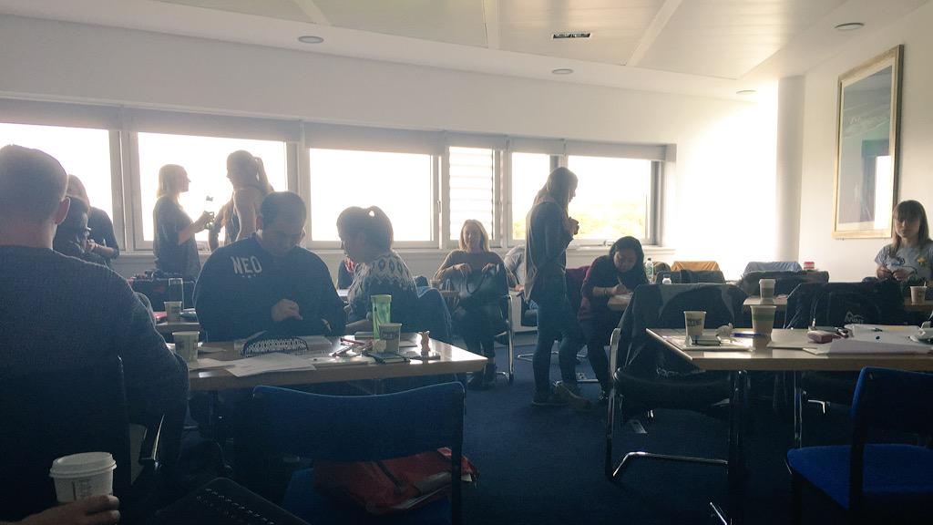 GearedApp's tweet photo. About to work with some exchange students from Giessen and @BrightRTriangle @EdinburghNapier #TEC2015 http://t.co/sUIFkrKBmu