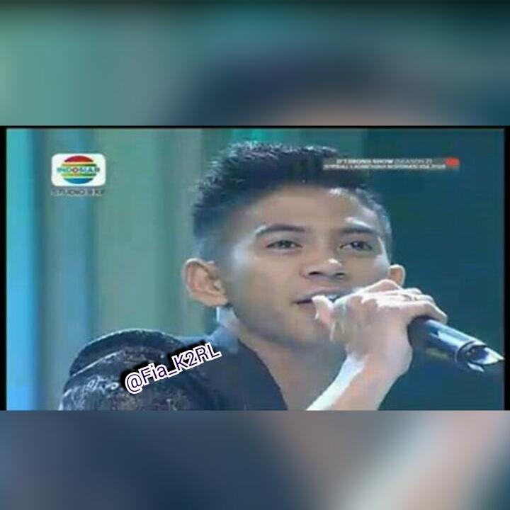 Fia_K2RL's tweet photo. #RizkiRidhoDTerongIDA2015 http://t.co/Sj0OUqvM3x