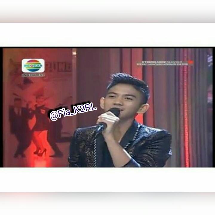 Fia_K2RL's tweet photo. #RizkiRidhoDTerongIDA2015 http://t.co/gBEIAcIUWn