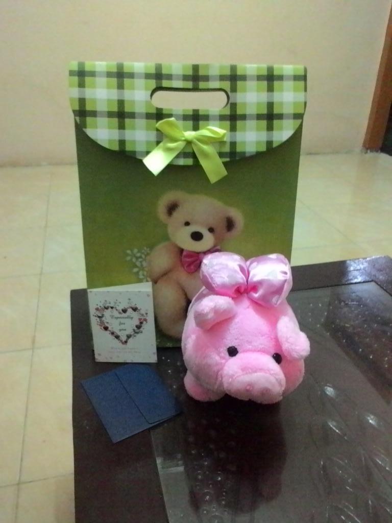 HandayaniC's tweet photo. Kado penuh drama http://t.co/Fiz3oztHt2