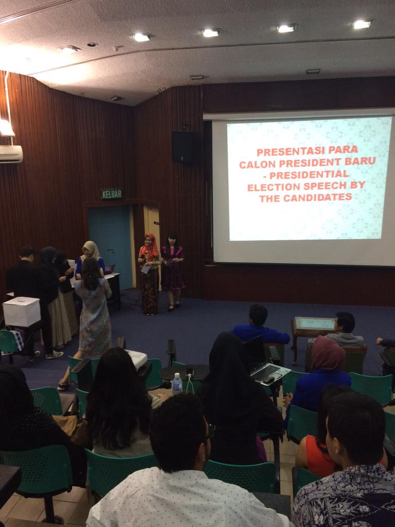 PPIIUKL's tweet photo. Sesi pemaparan visi dan misi dari masing-masing kandidat. http://t.co/UYpVpYetcv