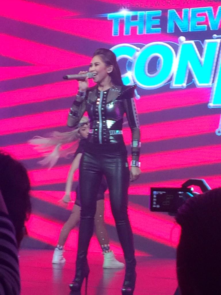 GistPH's tweet photo. Pop royalty Sarah Geronimo graces Globe's #TheNewConnectedLife event http://t.co/sTr6opINw6