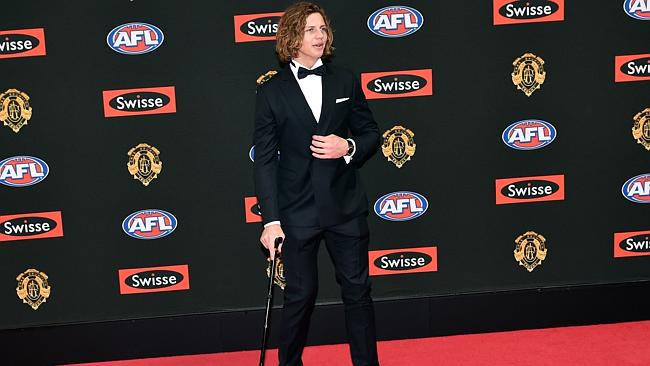 FOXSportsAUS's tweet photo. He rocked a Willy Wonka cane &amp; gave a brilliant speech. Such is Fyfe  #Brownlow http://t.co/62dvG5gUzX http://t.co/vSpOrhwHFs