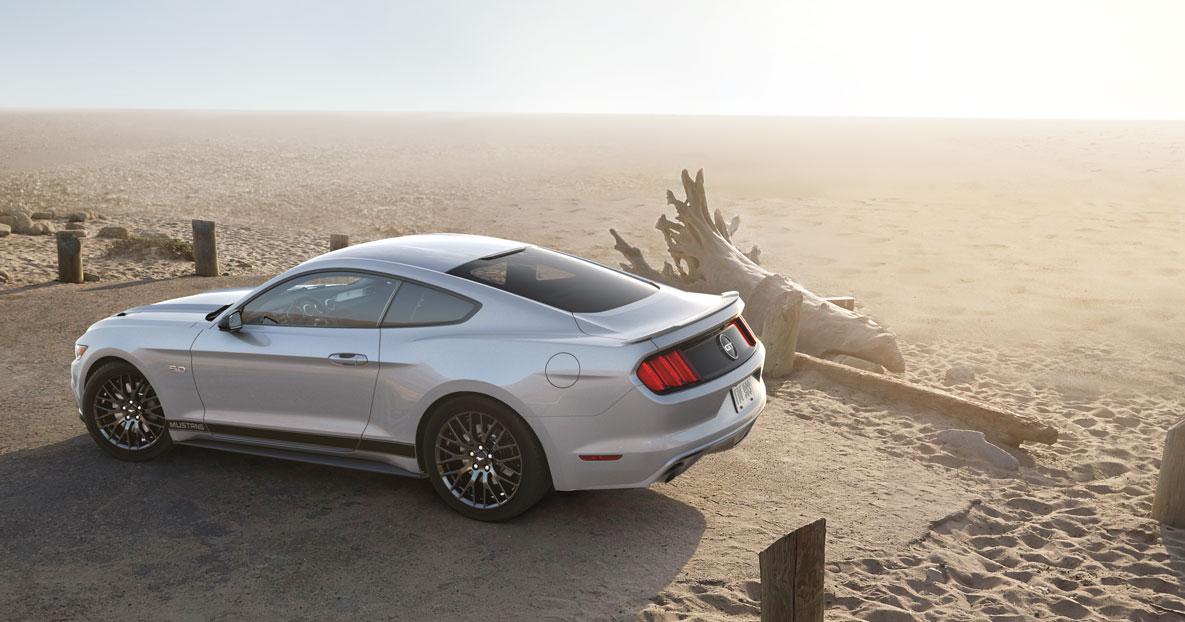 FordMiddleEast's tweet photo. Customize your driving modes with #TrackApps. Keep tabs on the performance of your #Mustang http://t.co/tLWePSNLtb http://t.co/ihnv0cx3il