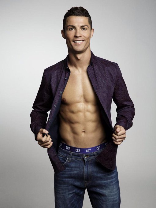 Footballer Fashionさん がハッシュタグ Cristianoronaldo をつけたツイート一覧 1 Whotwi グラフィカルtwitter分析