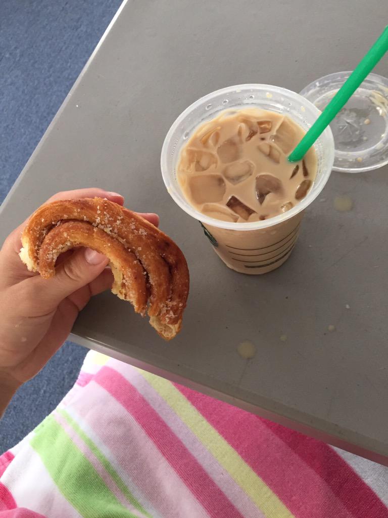 pirri_updates's tweet photo. Cominciando da questa prelibata colazione #mangiamotutticosì http://t.co/Xol86uGX2K
