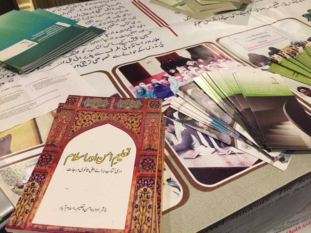 seirafipour's tweet photo. Meeting many Persian speakers from across the world in this summit. #GlobalYouthSummit #EndExtremism @One95_ http://t.co/EmPUOFDNiG