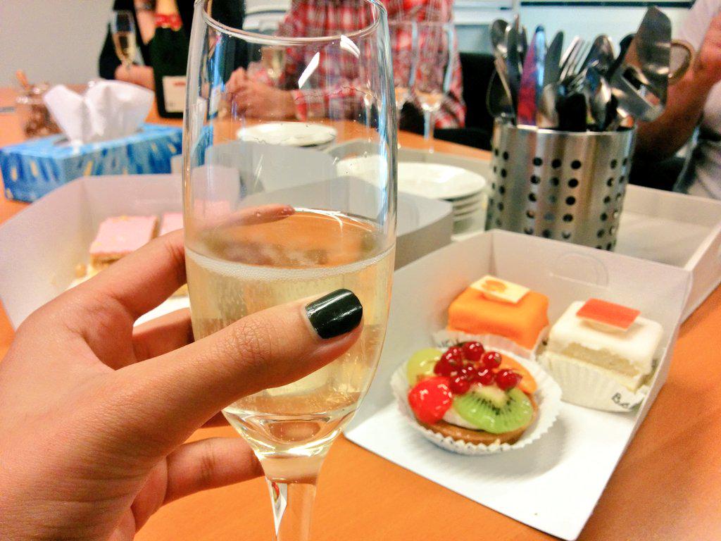 ejrquartz's tweet photo. Cheers! Our work for @DLR_en @Philae2014 won the Online Event & Live Communication Award @DigitalC_Awards! #DCA2015 http://t.co/kdnTx5ciOV