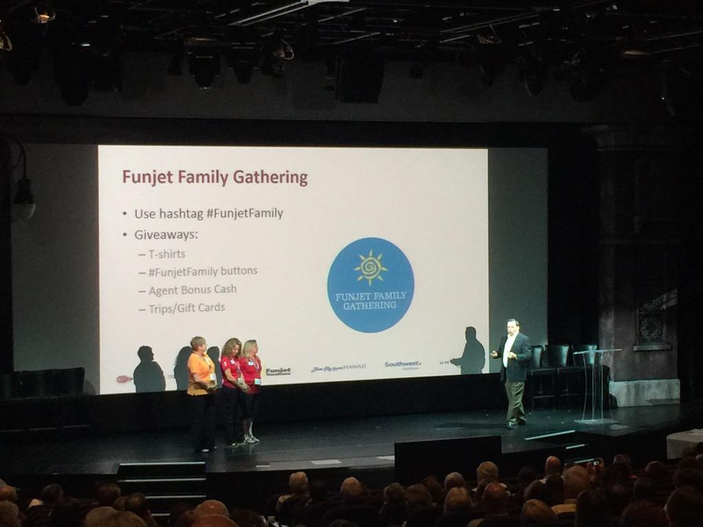TravelV's tweet photo. The @FunjetVacations crew sharing fun stuff with the #conexion2015 audience #funjetfamily http://t.co/Ws94lShXMZ