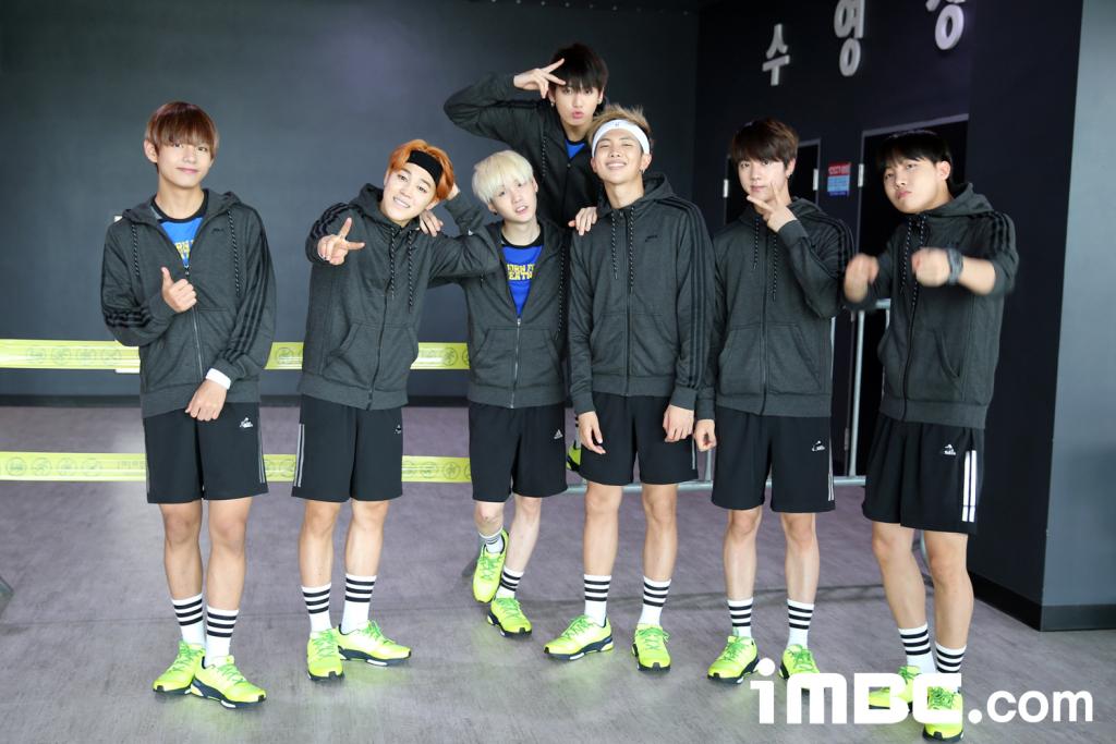 アイドル BTS Video] BTS on 2015 Idol Star Athletics Championships Chuseok