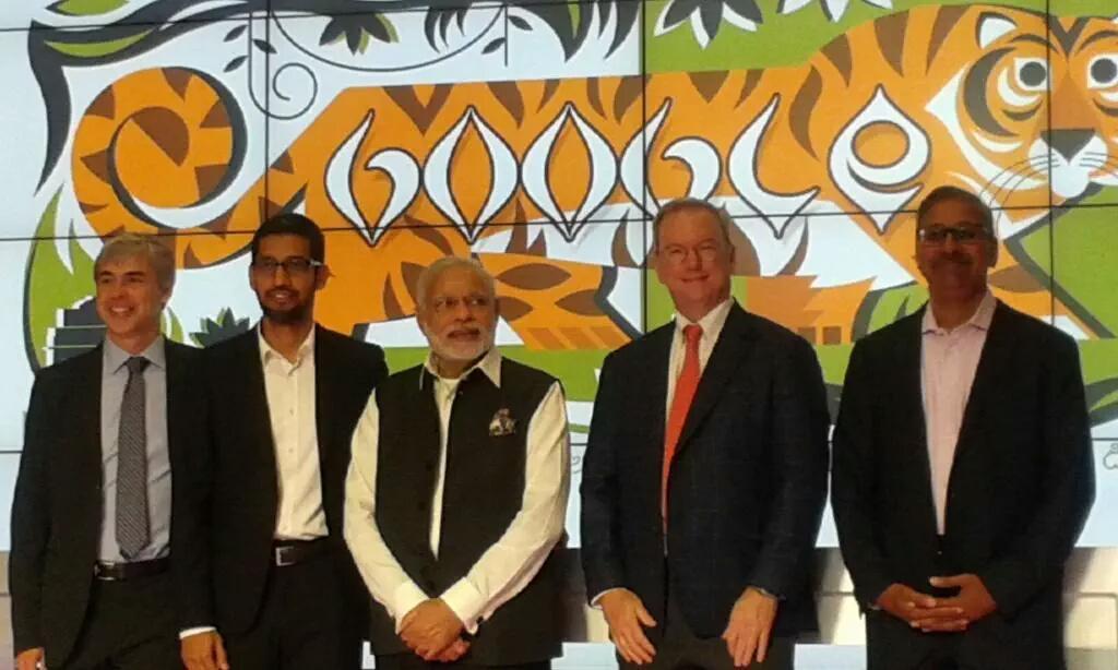 spati2012's tweet photo. #NamoRocksInUS in Picture Day4 !! (3/10) #ModiAtGoogle http://t.co/TWGmf8G5Ci