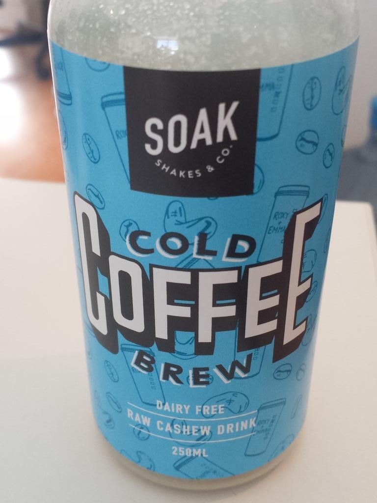 LaurenGregory1's tweet photo. Tasty Monday @SOAKshakes #shakeforlife http://t.co/gsLY160orm