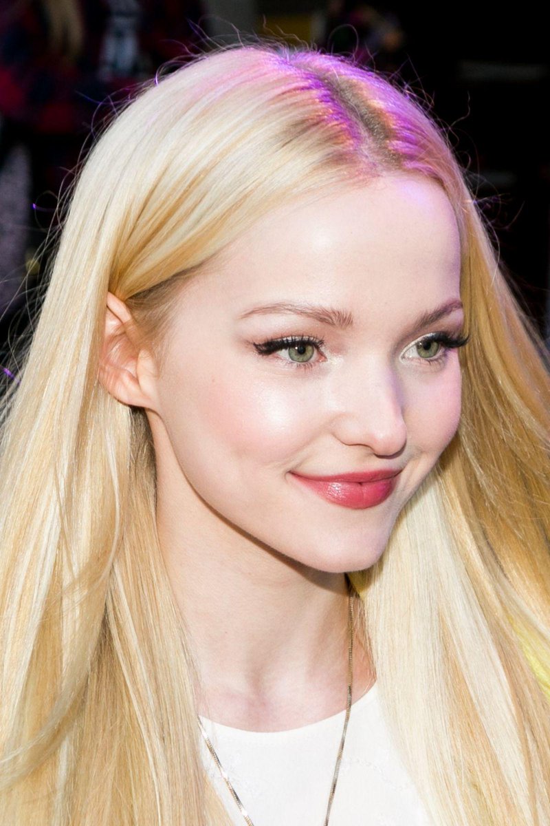Dove_LOVE2's tweet photo. @DoveCameron For you #dovelies http://t.co/gZWE0OcGpc