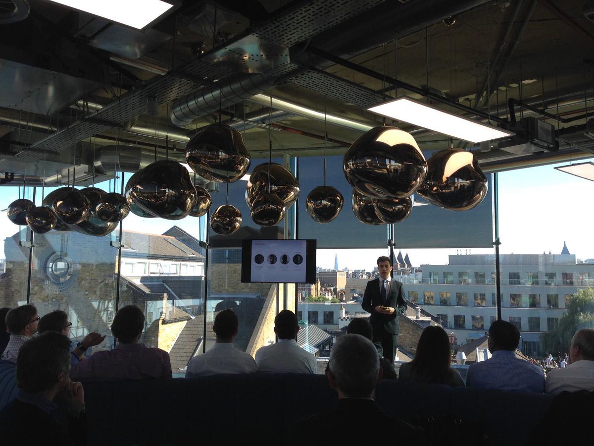 Truegloballive's tweet photo. "Point to point delivery wherever you are in London" @Locus http://t.co/eeAnHDzudO