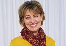 Respect the brand's DNA and heritage <a href="/dianekenwood/">Diane Kenwood</a> tells <a href="/themagexpert/">Mary @ The Magazine Expert</a> bit.ly/1Vm0331