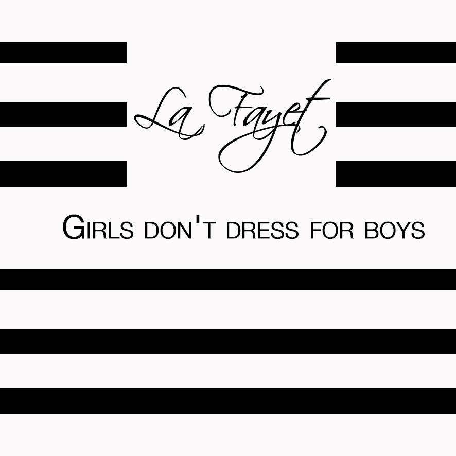 lafayetmoda's tweet photo. Simple... #LaFayetModa http://t.co/O1gPJtTqRE
