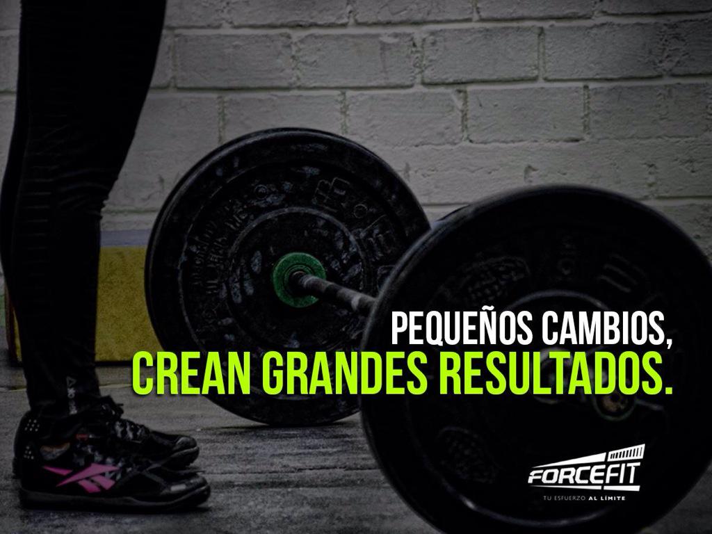 Forcefitmx's tweet photo. Cuenta regresiva para los #Face2Face sigue esforzándote. #Puebla #CrossFit http://t.co/KBXSPhS5pU