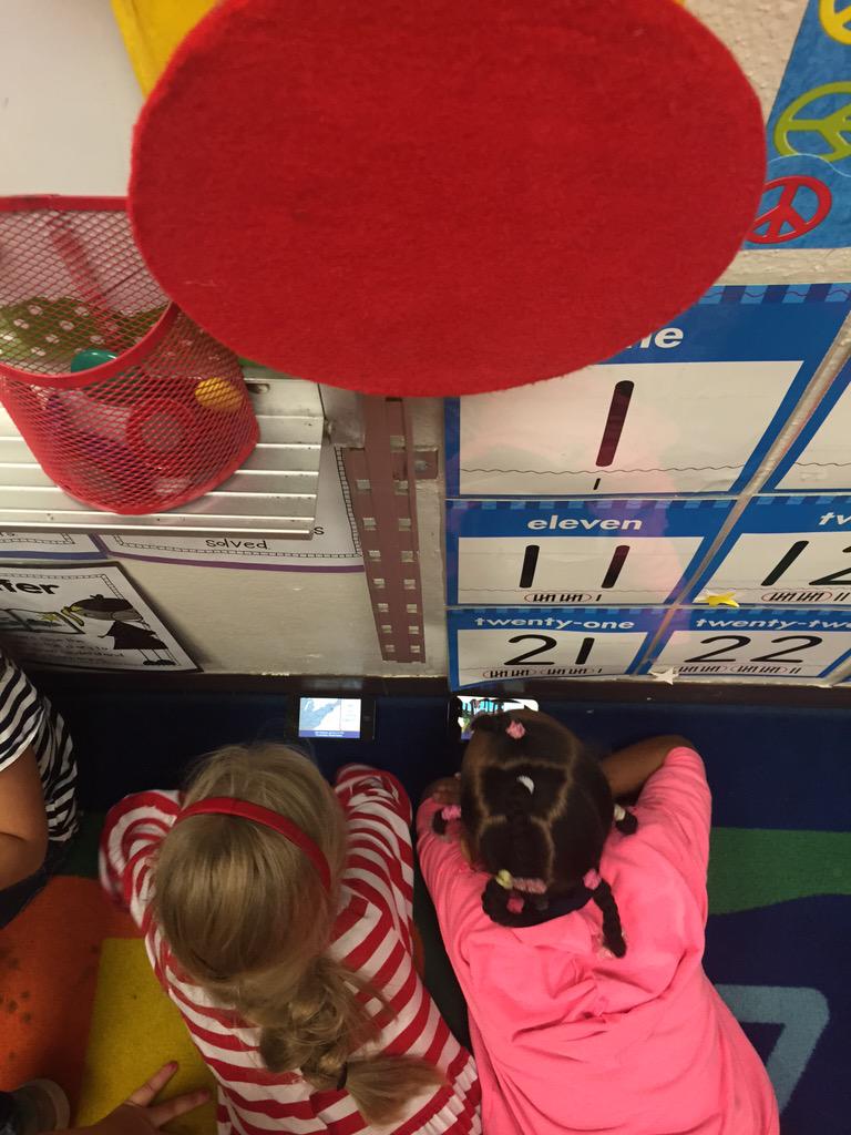 kestanfield's tweet photo. #science #littleAlchemy @APSInstructTech #TechTakeOver @MorningsideElem #MrsNelson #coTeach #edtech #littleScientists http://t.co/bAhihYIYri
